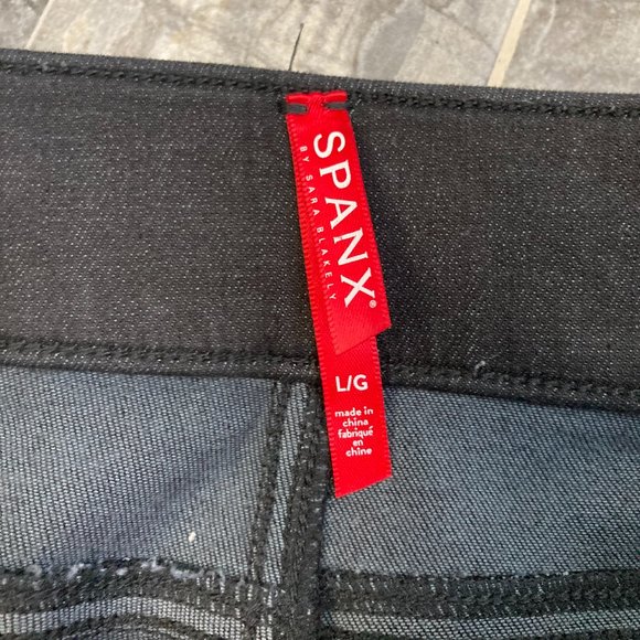 Spanx Skinny Jeans - Picture 4 of 4